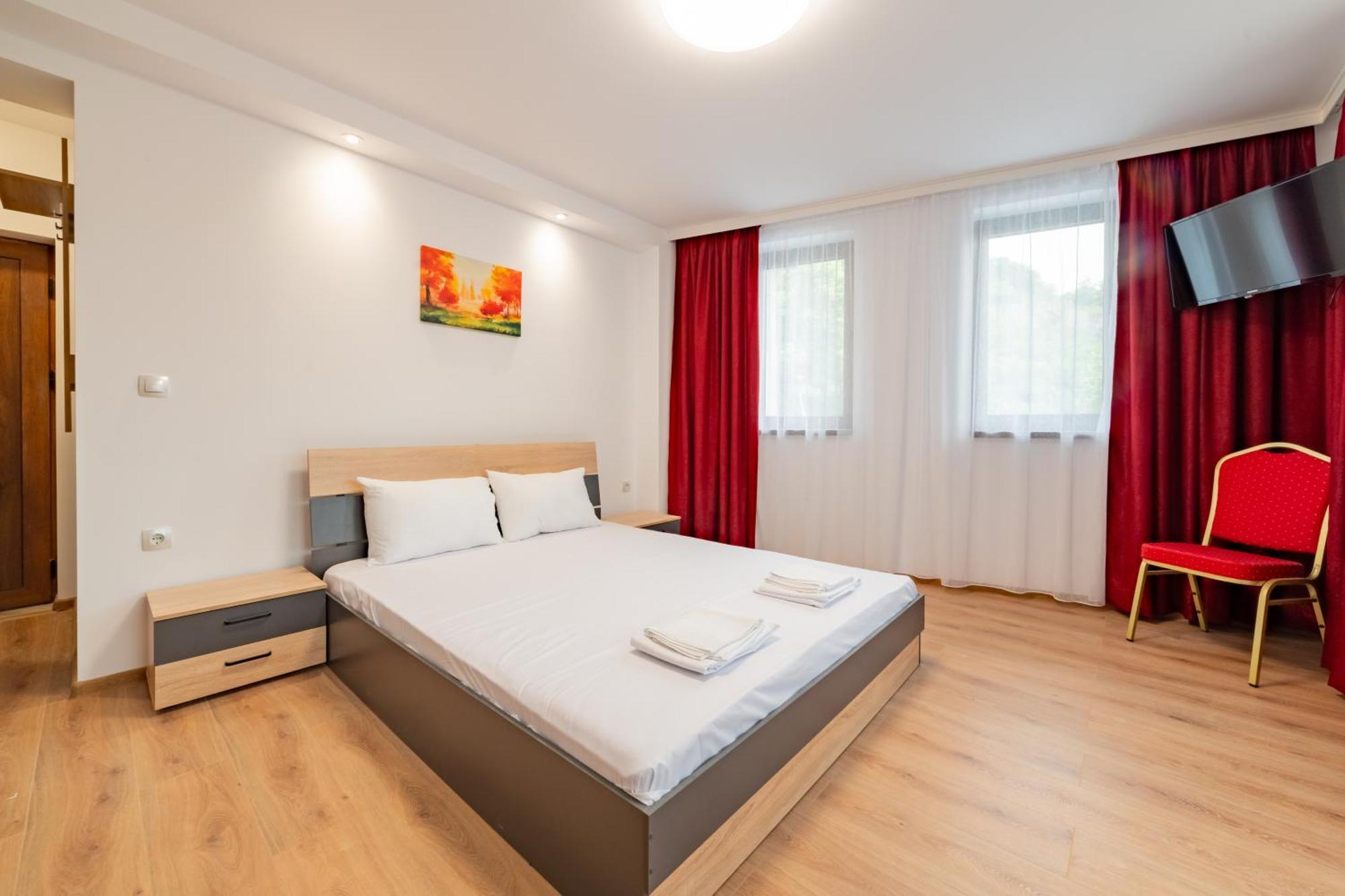 Hotel Ариа Veliko Tărnovo Esterno foto